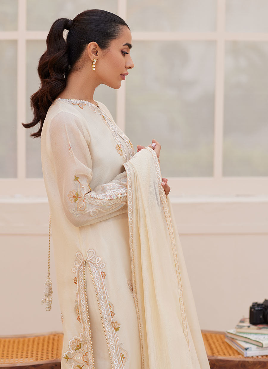 Zaza '25 - Evra Ivory Shirt and Dupatta