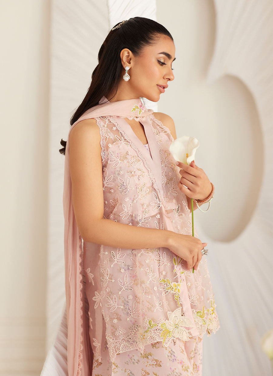 Lea Eid'25- Kyma Blush Organza Jacket and Bustier