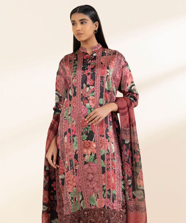 Silk'25- Embroidered Satin Suit 0U3PESL25V06