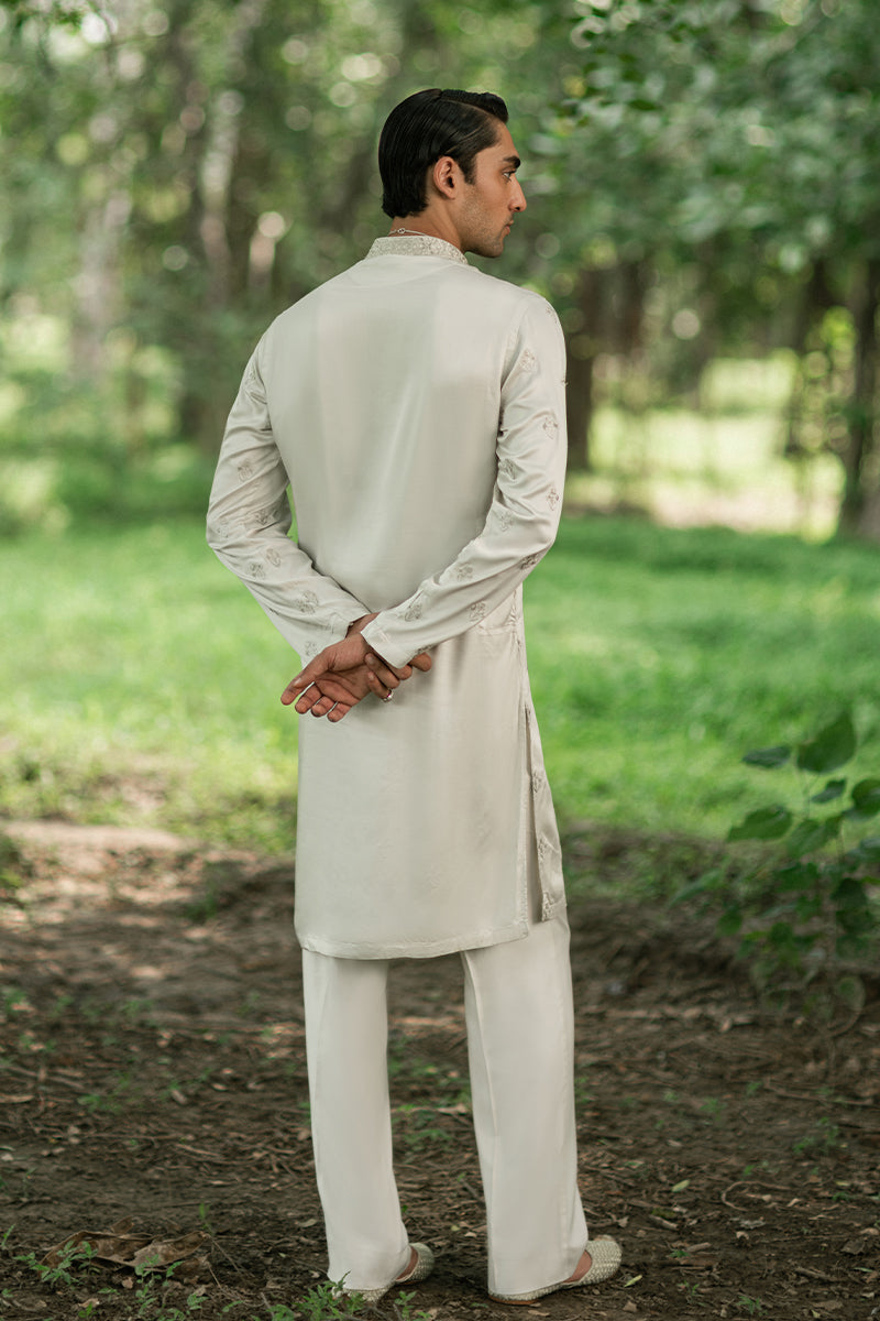 Festive Edit '24 - Faraz - Kurta Pajama & Waistcoat (RTS) photo 4