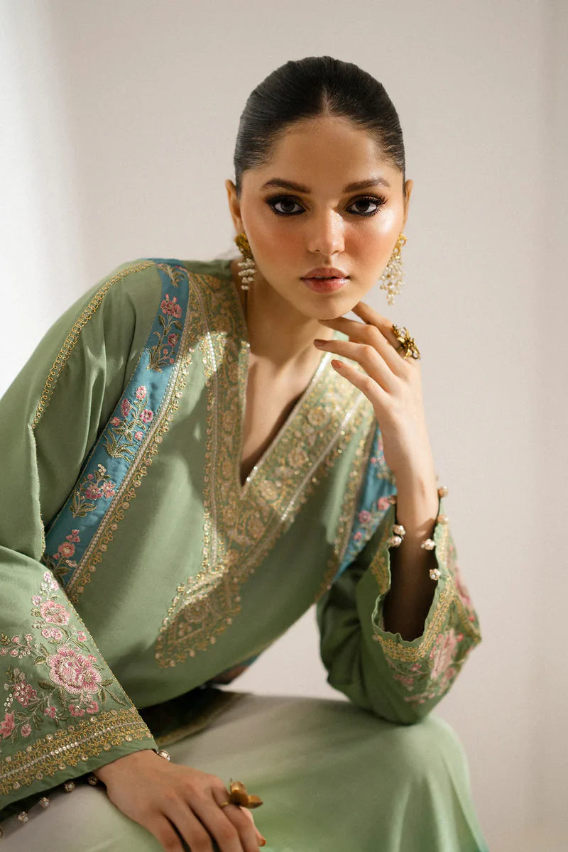 Boutique '25 - EMBROIDERED SUIT - E0771/104/708
