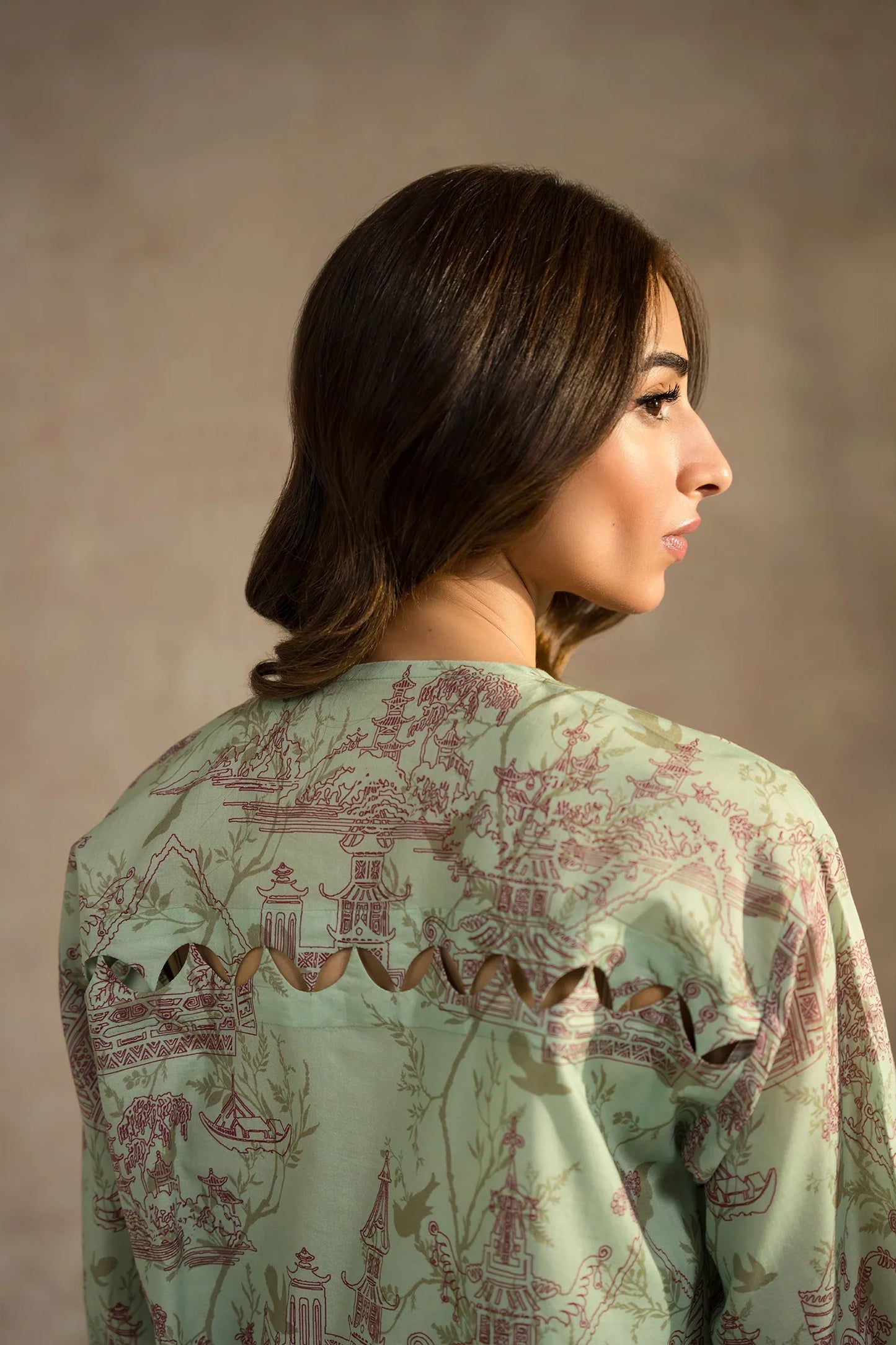 Lawn Pret '25- Duchess Matching Set