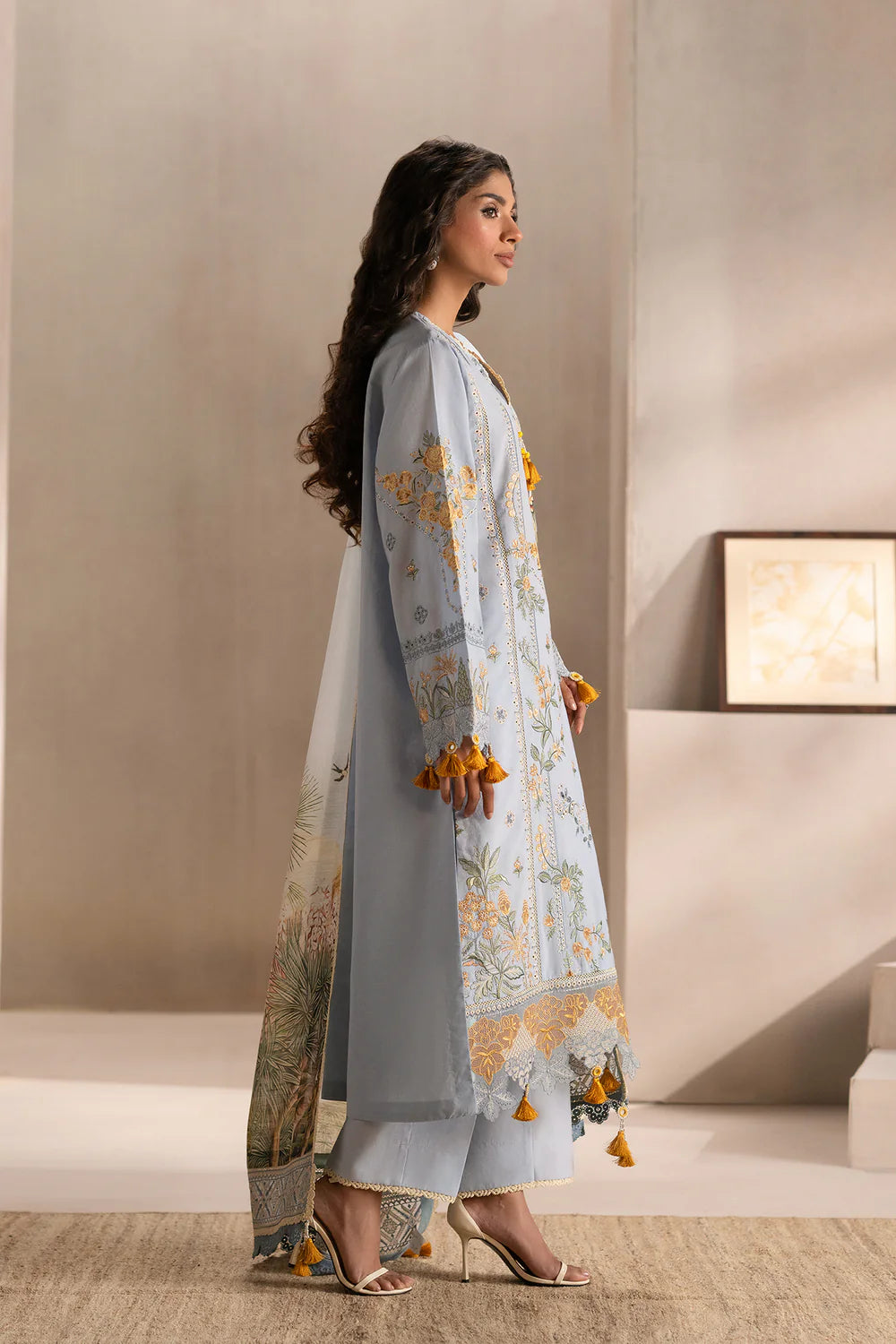 EMBROIDERED SUIT - LIGHT BLUE | E0510/203/617- RTS