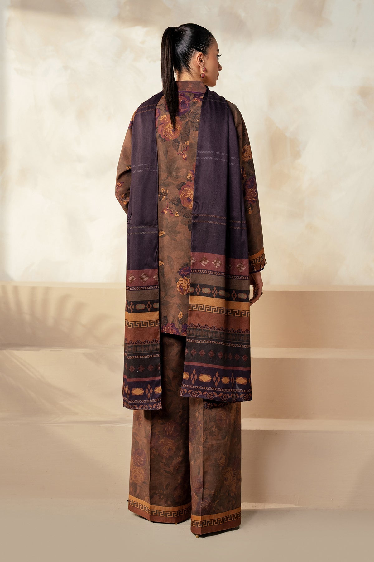 Unstitched '24 - Printed Khaddar Uf-4024