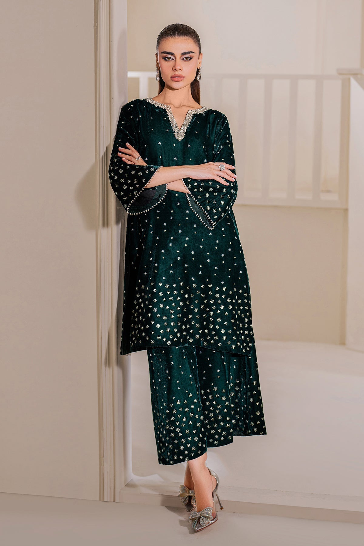 Baroque Velvets'24 - EMBROIDERED VELVET PR-1022