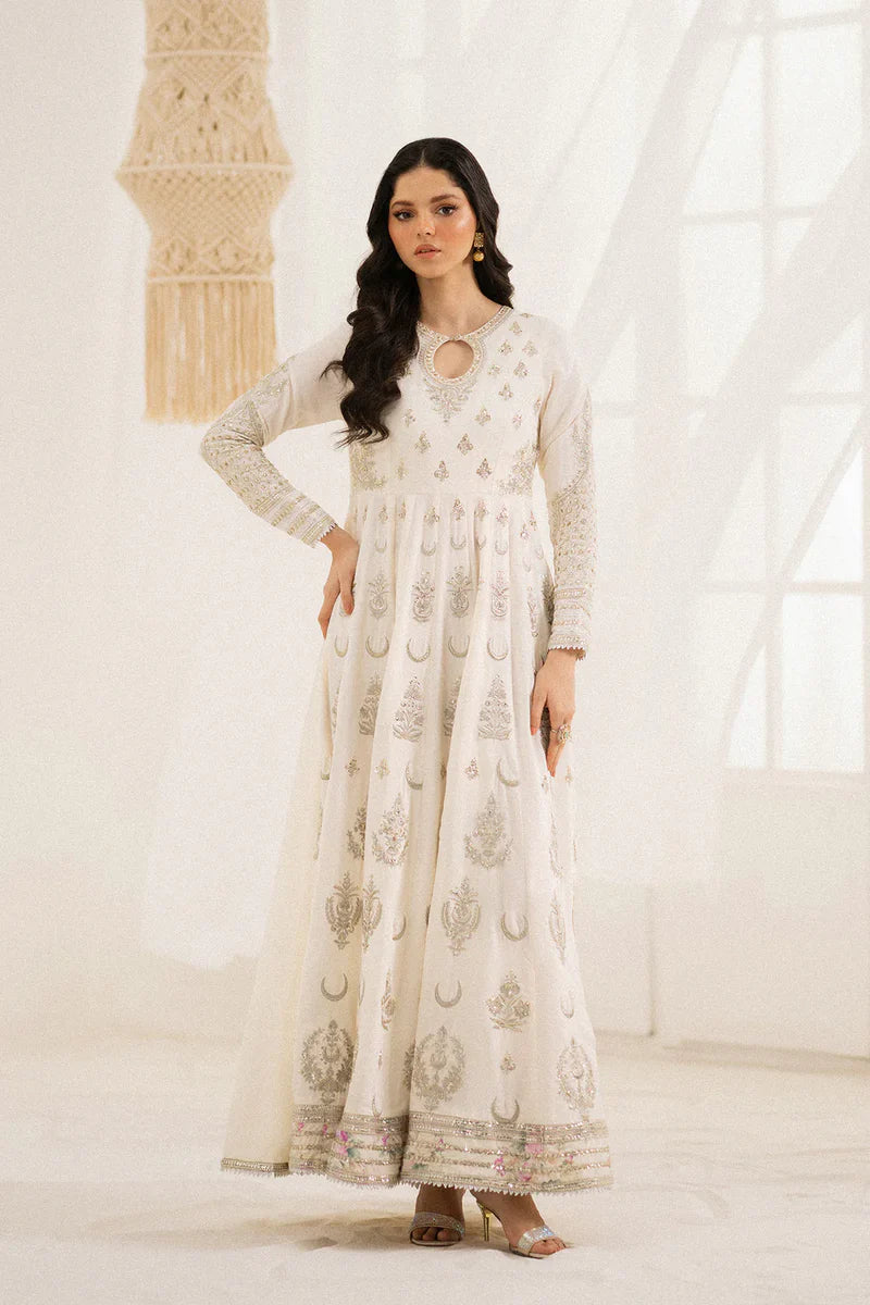 Boutique '25 - EMBROIDERED SUIT - E0816/104/002