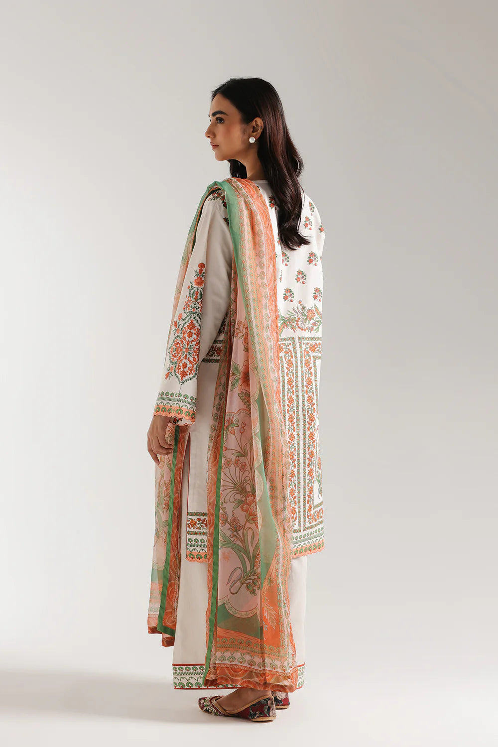 BEIGE | E0596/203/115