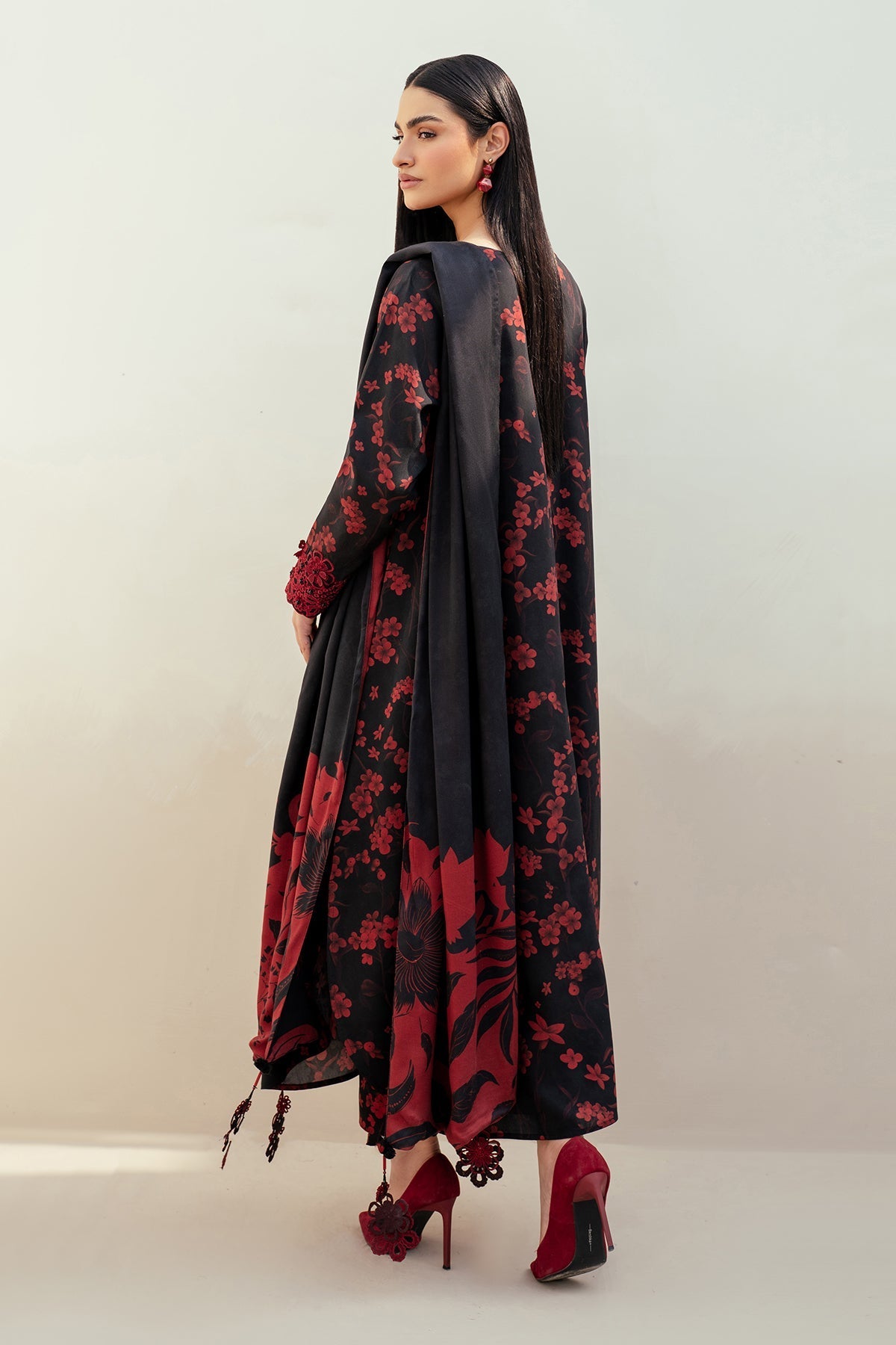Unstitched '24 - Embroidered Khaddar Uf-4010