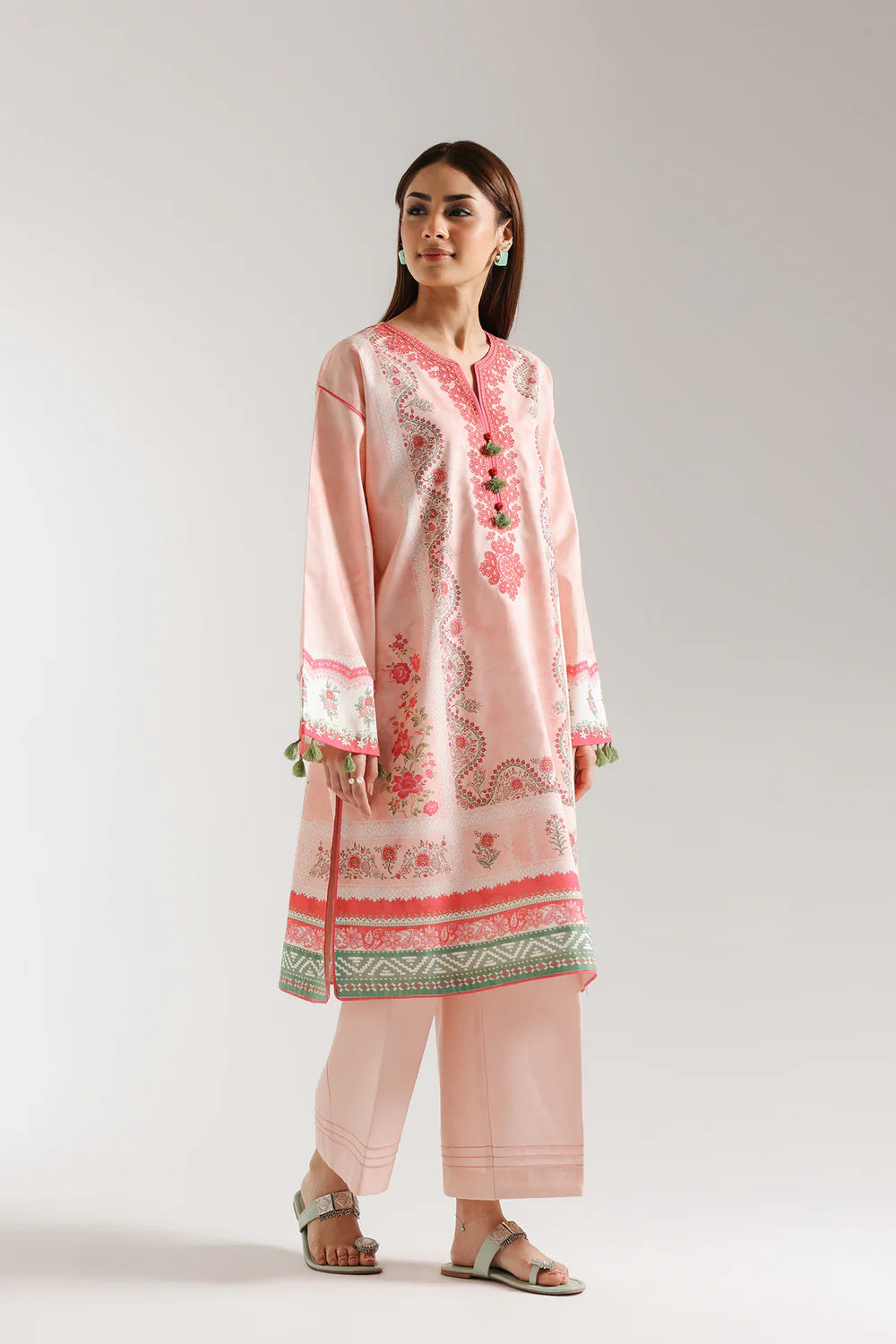 LIGHT PINK | E0587/203/326