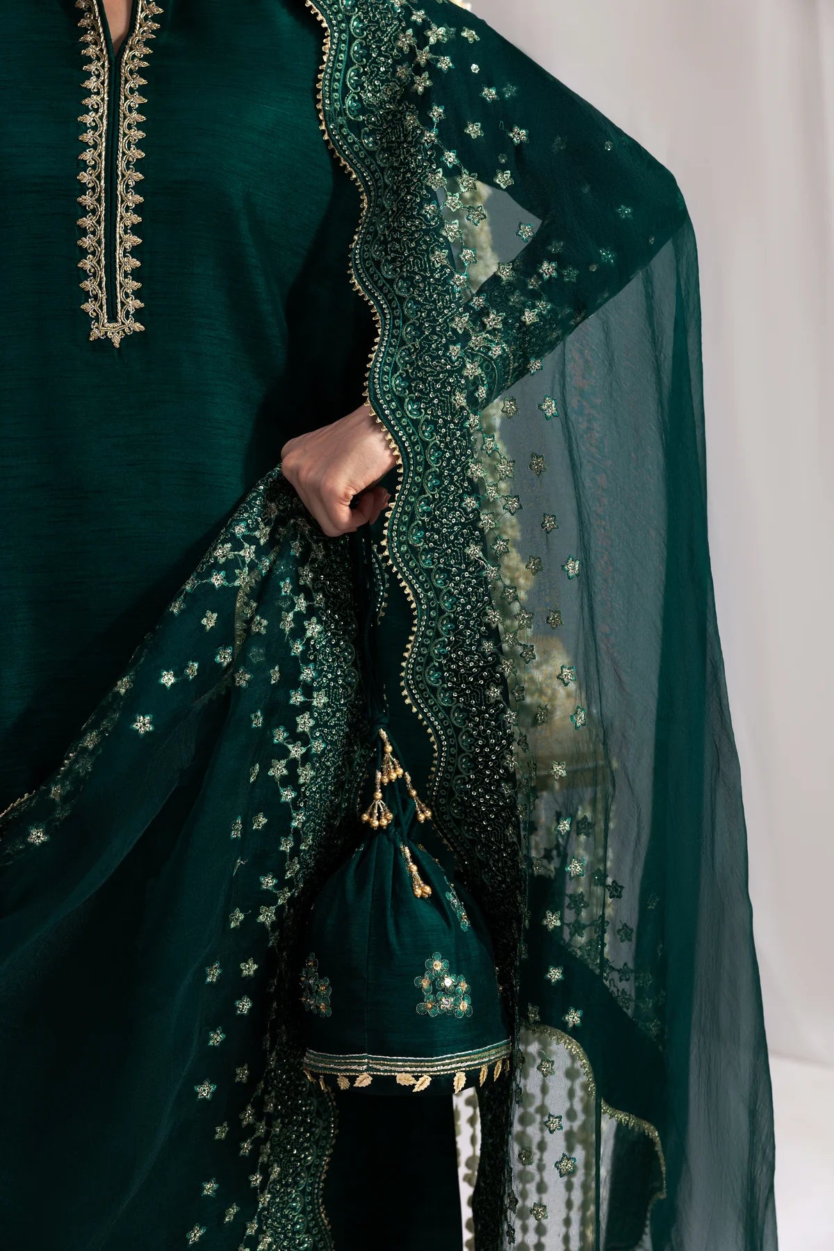 EMERALD GREEN LUXURY WEDDING EDIT 2025 (NPA3-25436)