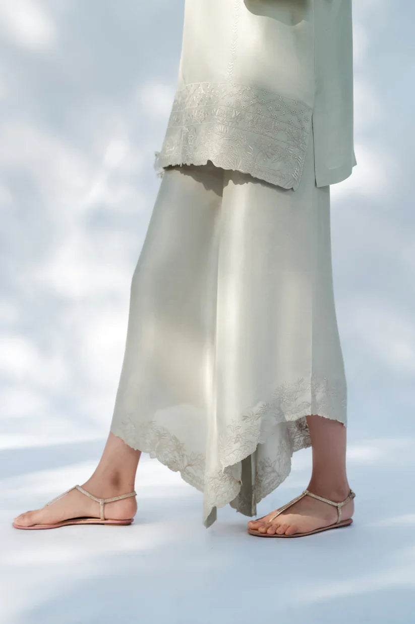 Gul Luxury Pret '25- The Parisa Set