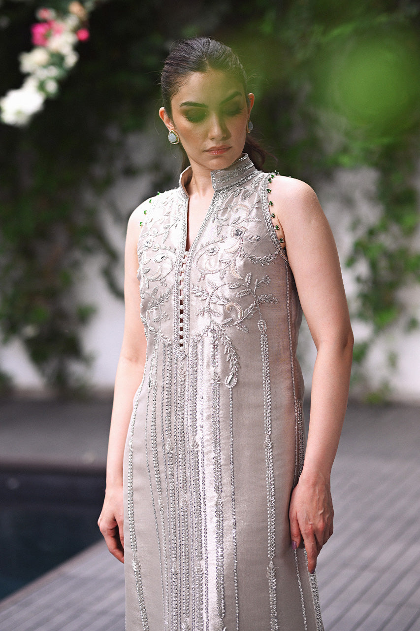 Inaya Festive '24 - Ryn