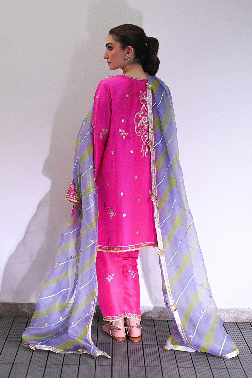 Inaya Festive '24 - Serina