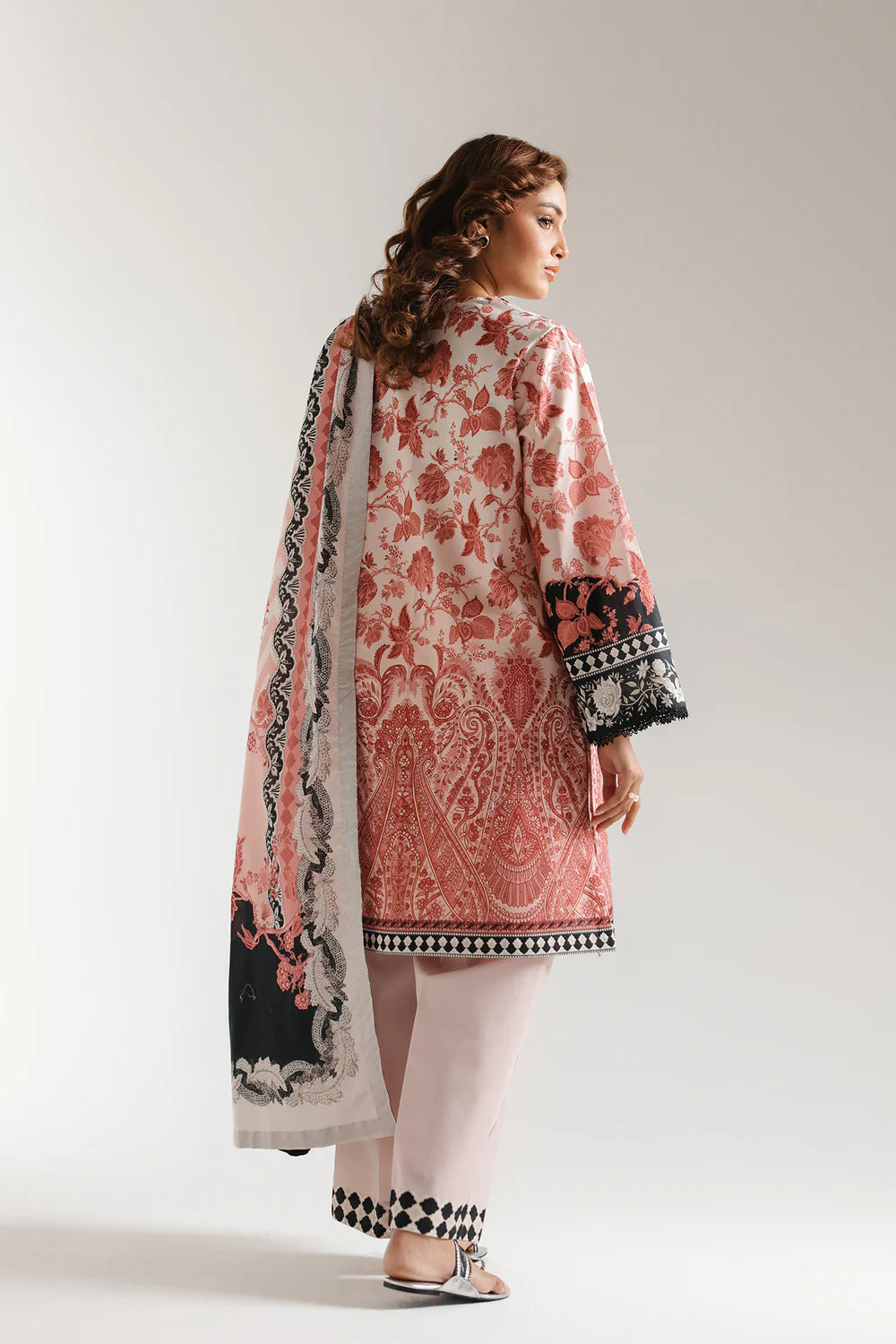 BLUSH CORAL | E0676/202/314