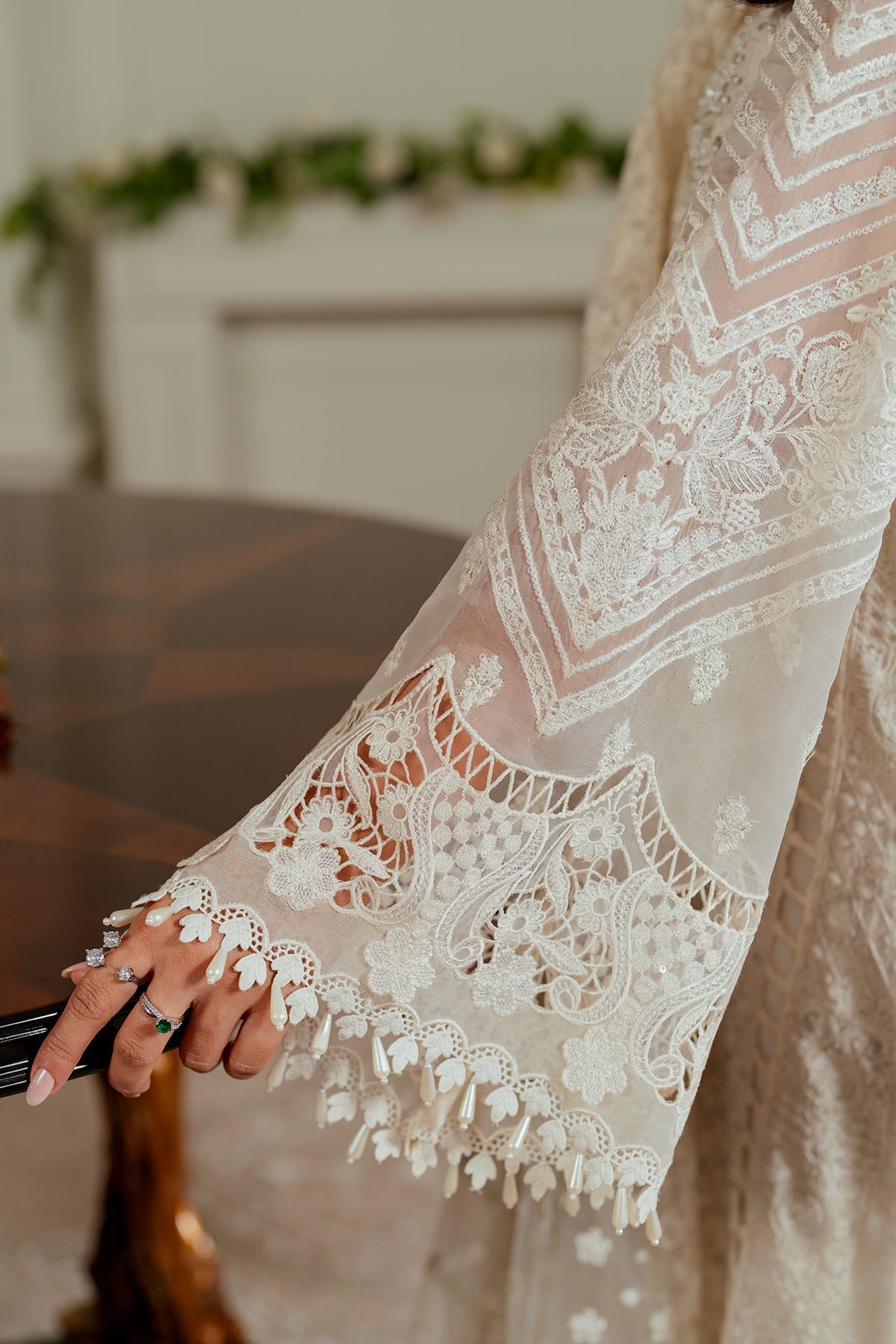 Chantelle'24 - Embroidered Chiffon Ch13-02