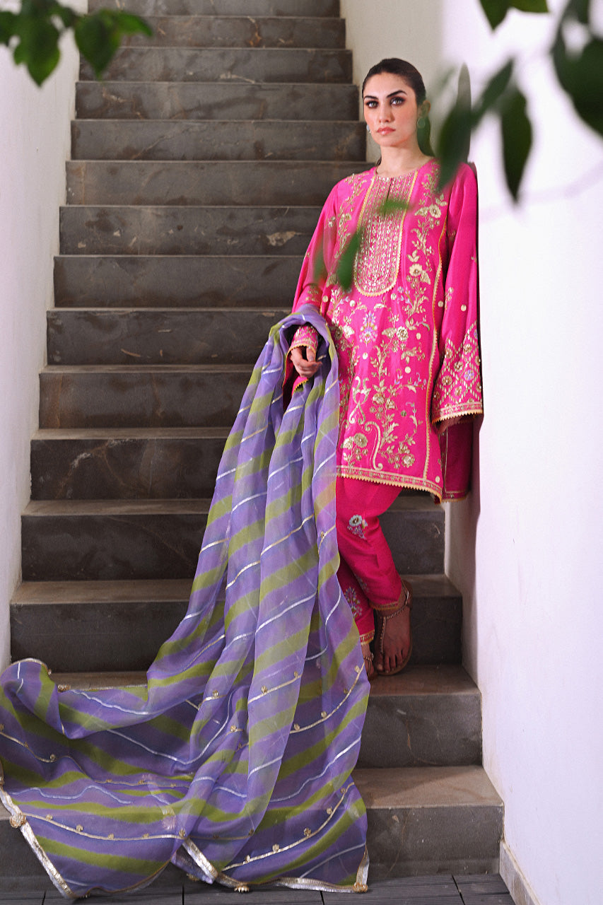 Inaya Festive '24 - Serina