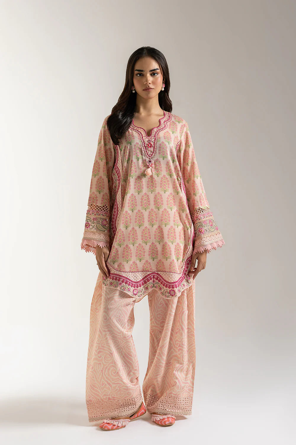 PALE CORAL | E3264/103/328