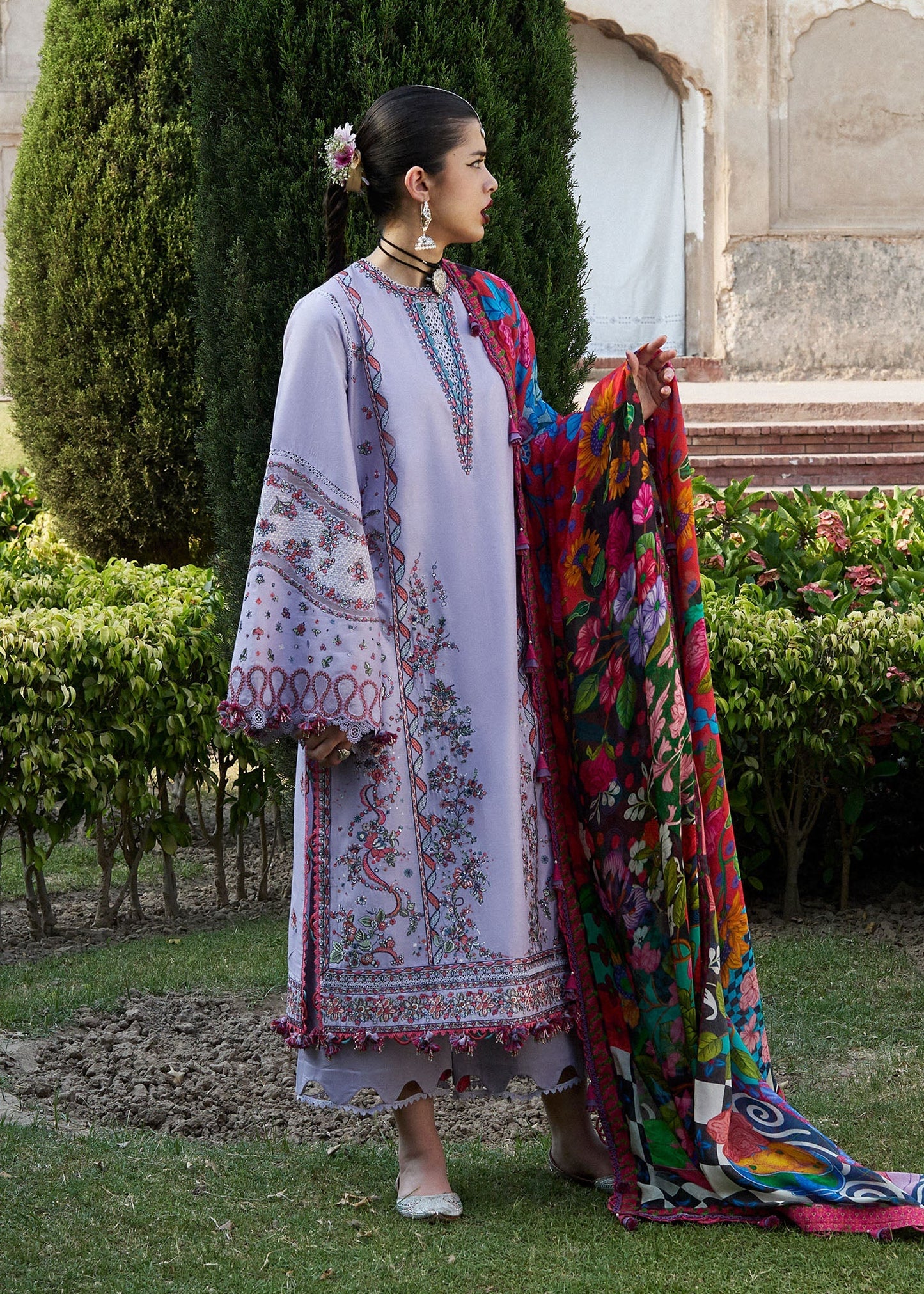 Inaya - RTS