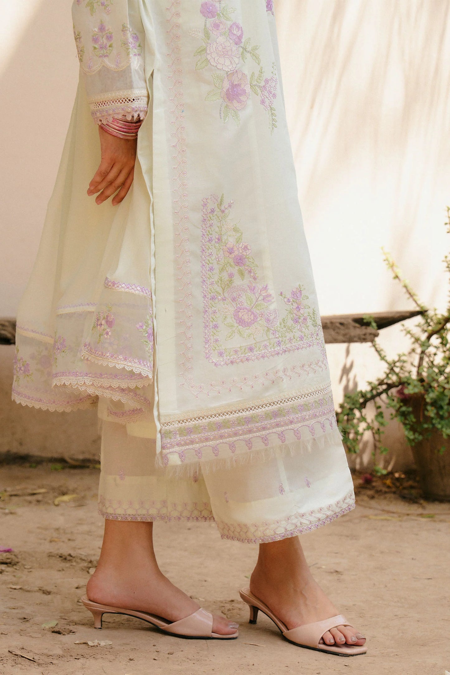Eid Pret Vol II'25- CR25P0536