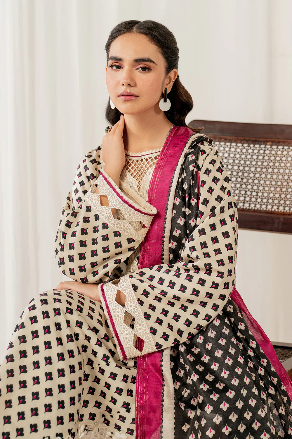 Unstitched'25 - EMBROIDERED VISCOSE SILK UF-4050