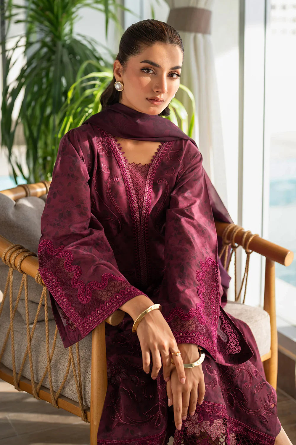 Unstitched'25 - EMBROIDERED PRINTED LAWN UF-4098