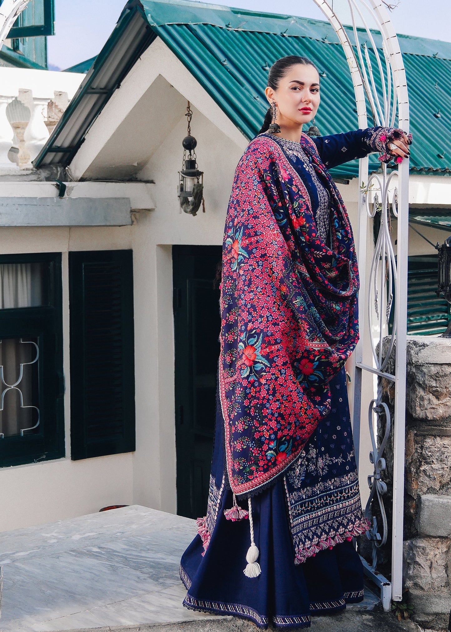 Winter Shawl'24 - Barq