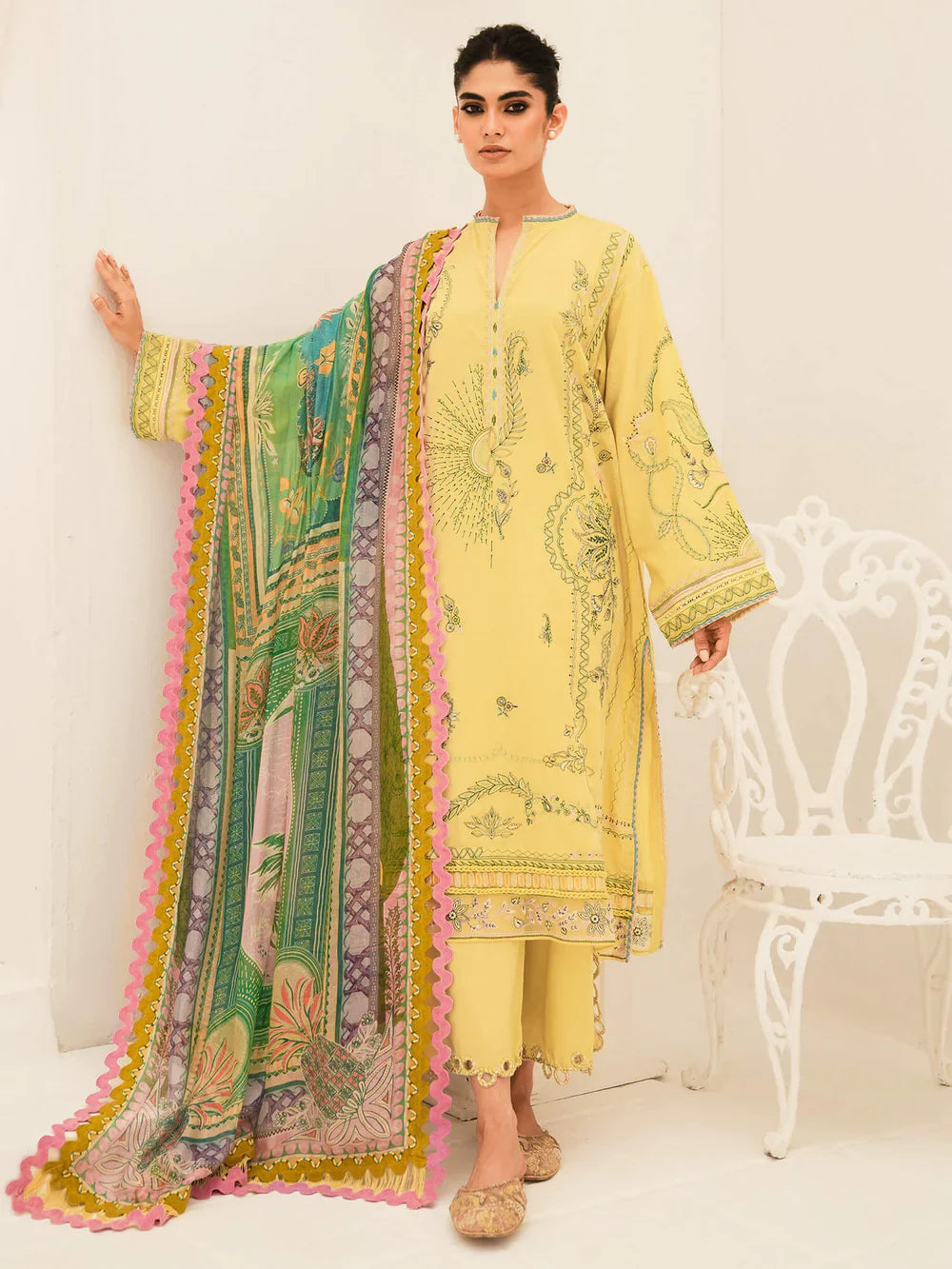 Spring Summer'25 - ZURA