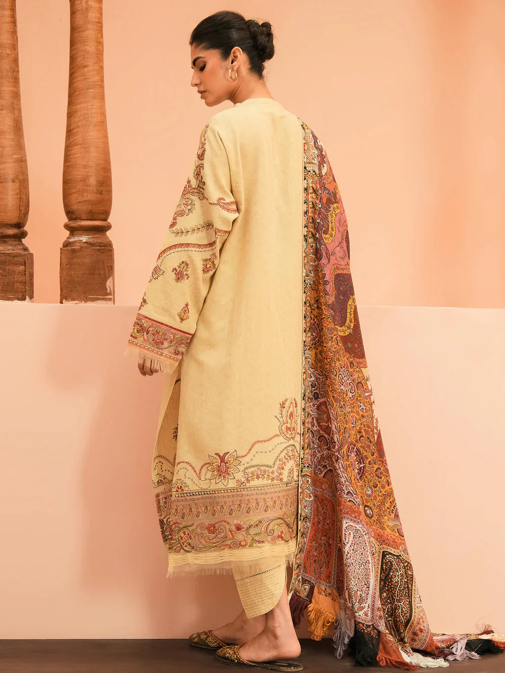 Spring Summer'25 - AMAYA