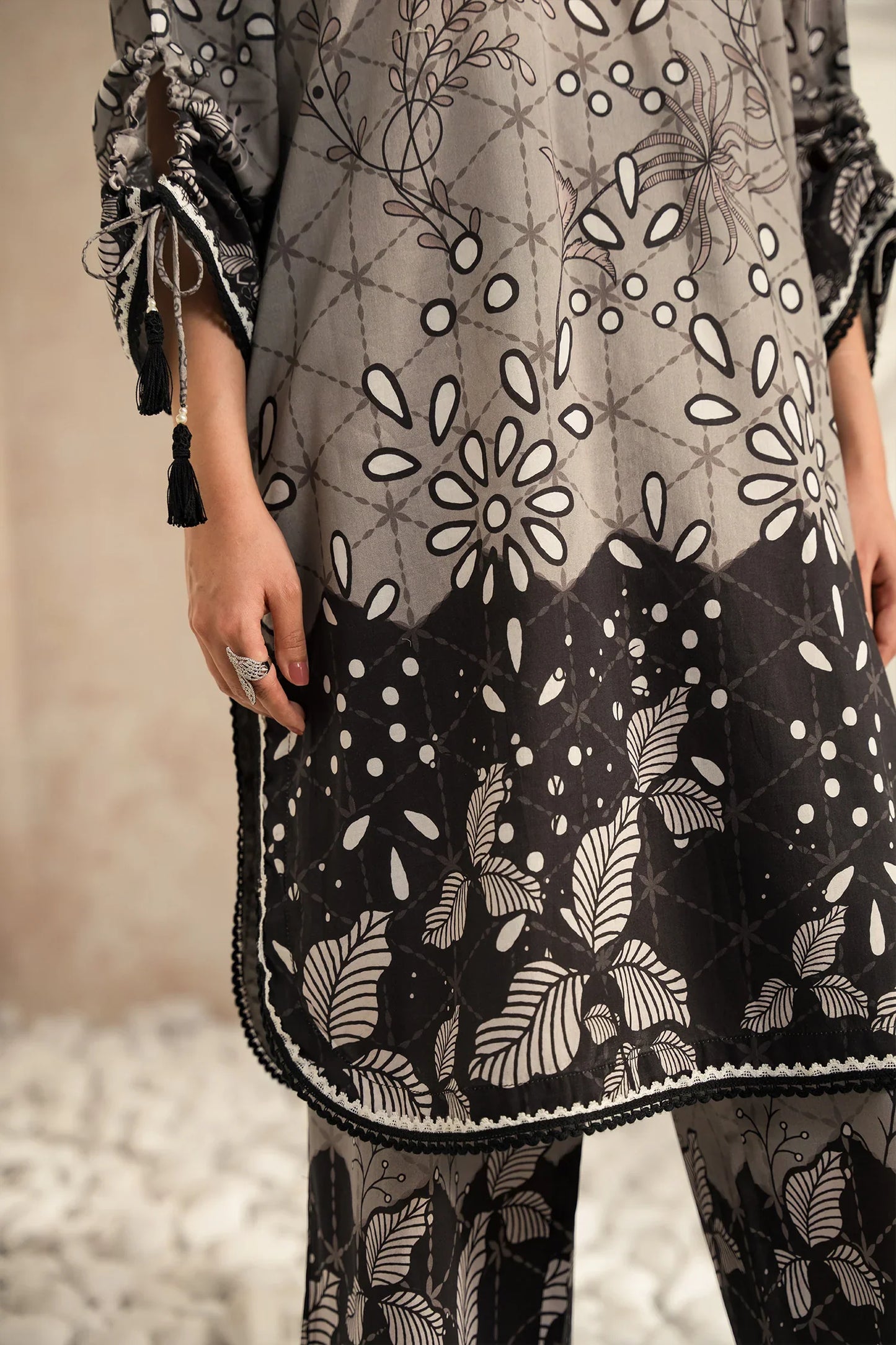 Lawn Pret '25- Feather Matching Set