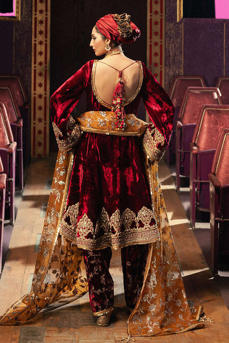 Roxy Cinema Velvet Edit FW 24/25 - Shabnam