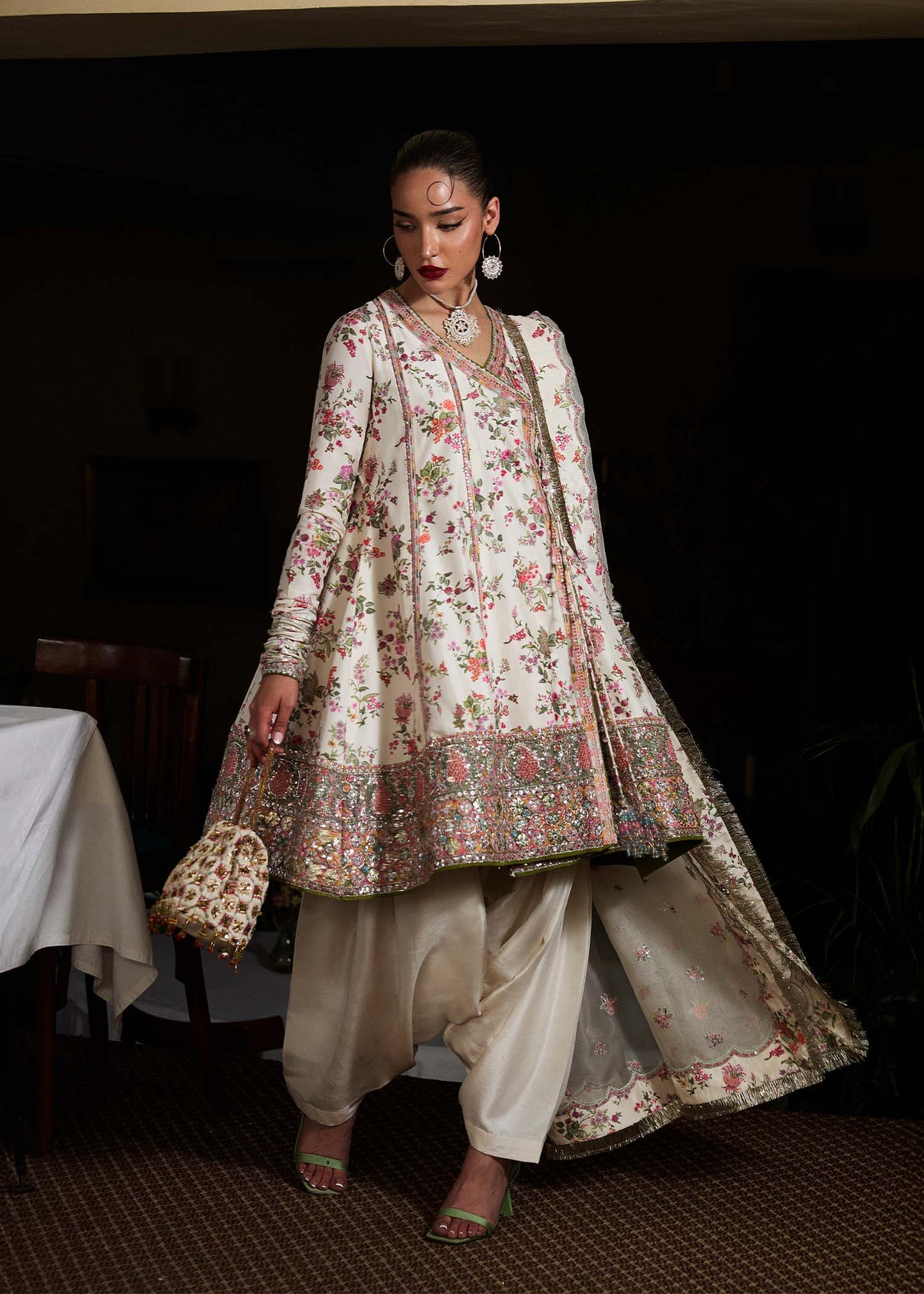 SS Luxury Pret'25 - Inara