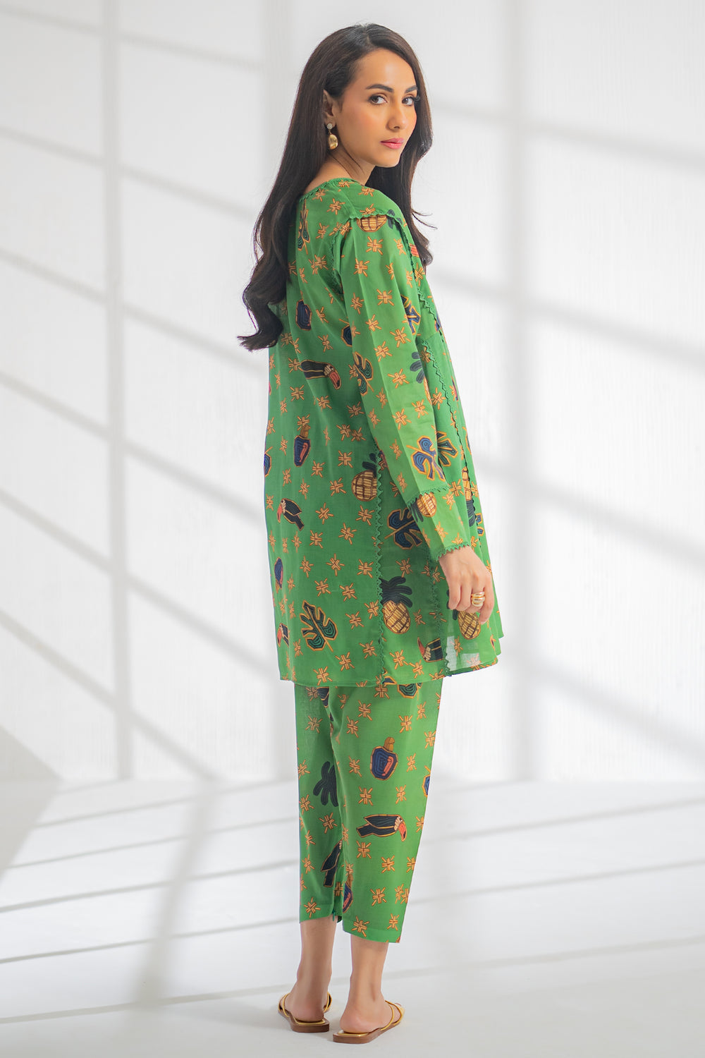 Unstitched Essentials '25 - Tropical 2 piece