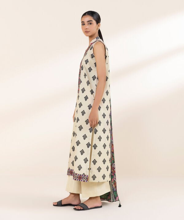 Unstitched Lawn '25 - 3 Piece - Embroidered Lawn Suit - U3PEDY25V122