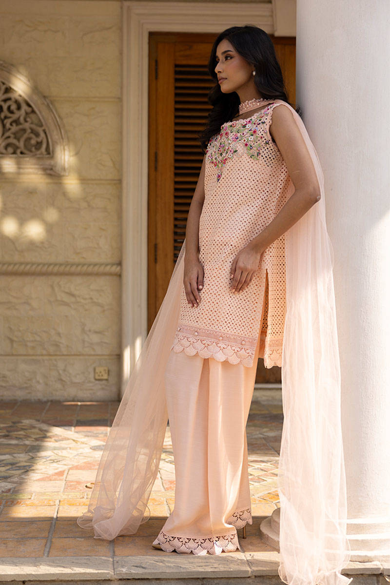 Sunlit Floral Eid Edit'25 - Peach Bloom With Shalwar