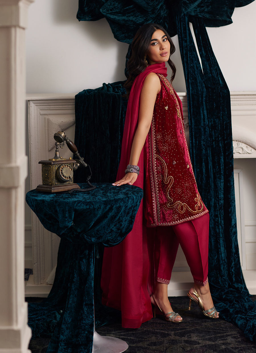 Velvets The Afterparty'24 - Ismaya Shirt And Dupatta