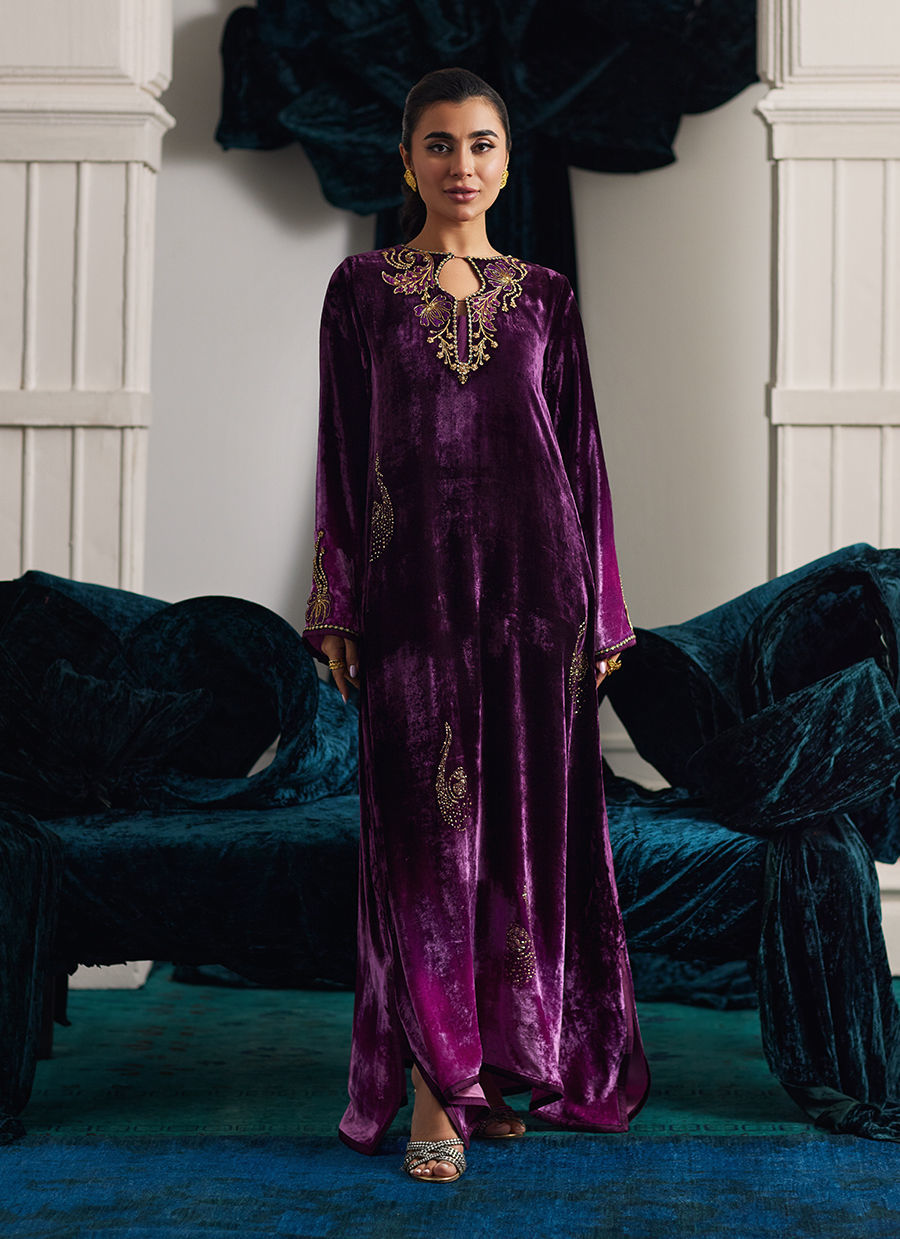 Velvets The Afterparty'24 - Nia Ombre Velvet Kaftan