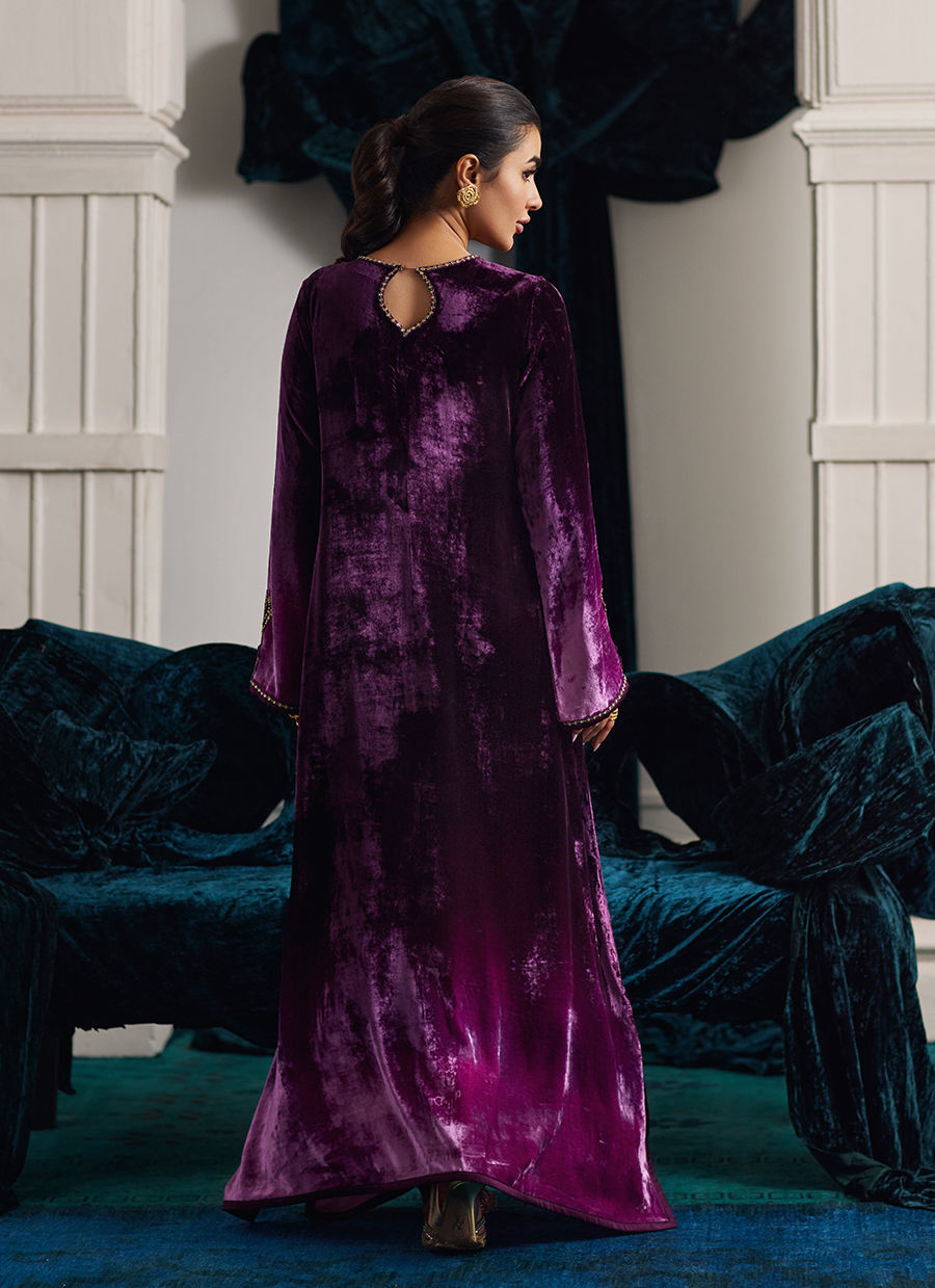 Velvets The Afterparty'24 - Nia Ombre Velvet Kaftan