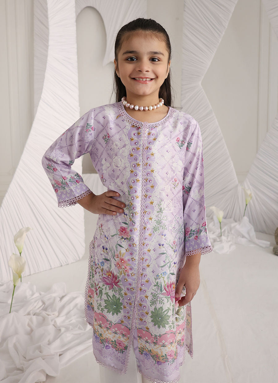 Lea Eid'25- Kira Blossom