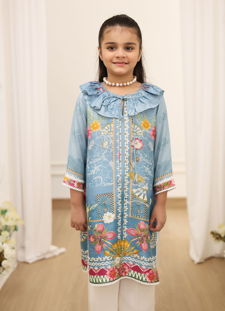 Lea Eid'25-Carla Blossom