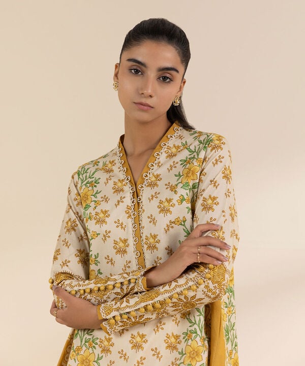 Unstitched Lawn '25 - 2 Piece - Printed Lawn Suit - 00U2TDY25V16