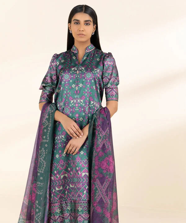 Silk'25- Printed Satin Suit  00U3PSL25V01