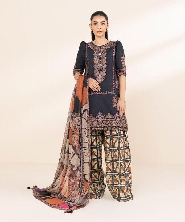 Unstitched Lawn '25 - 3 Piece - Embroidered Lawn Suit - 0U3PESG25V18