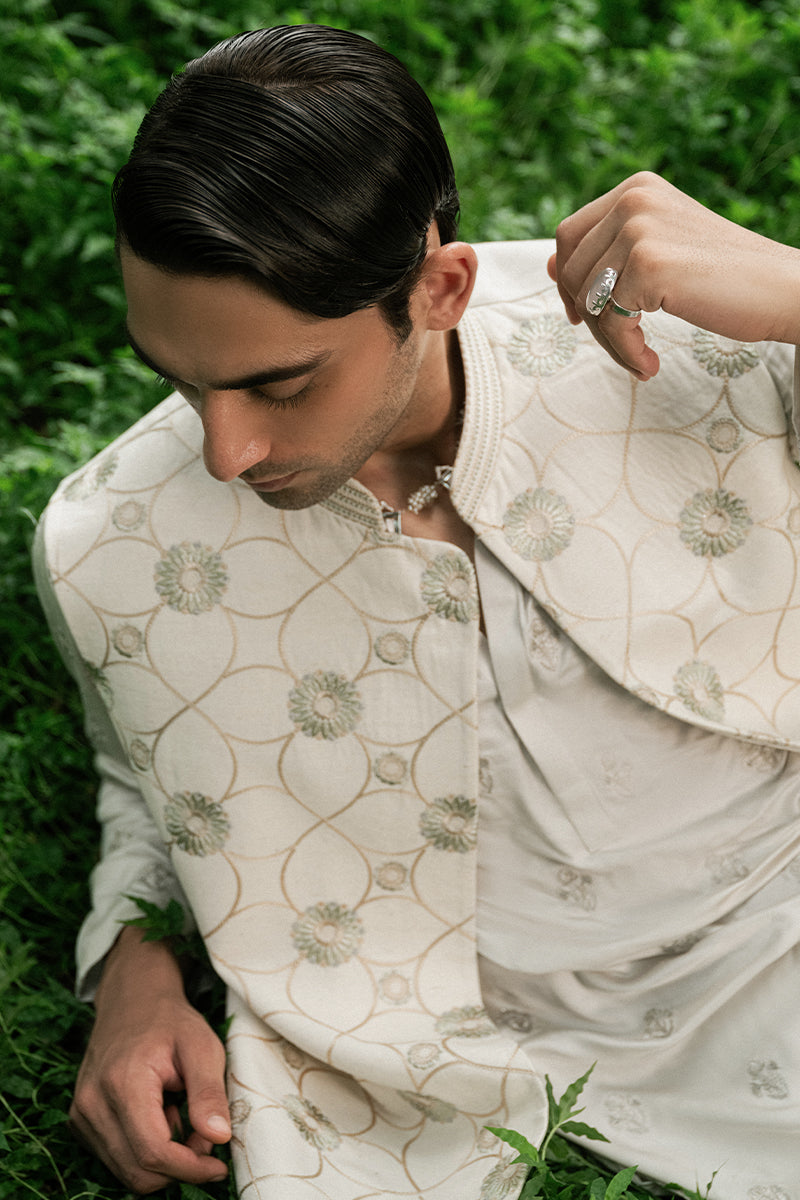 Festive Edit '24 - Faraz - Kurta Pajama & Waistcoat (RTS) photo 3