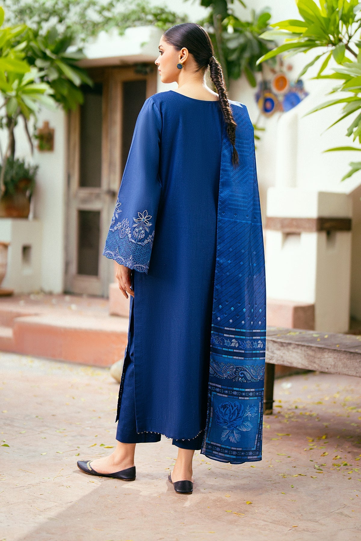 Winter Prints '24 - Embroidered Khaddar Uf-774