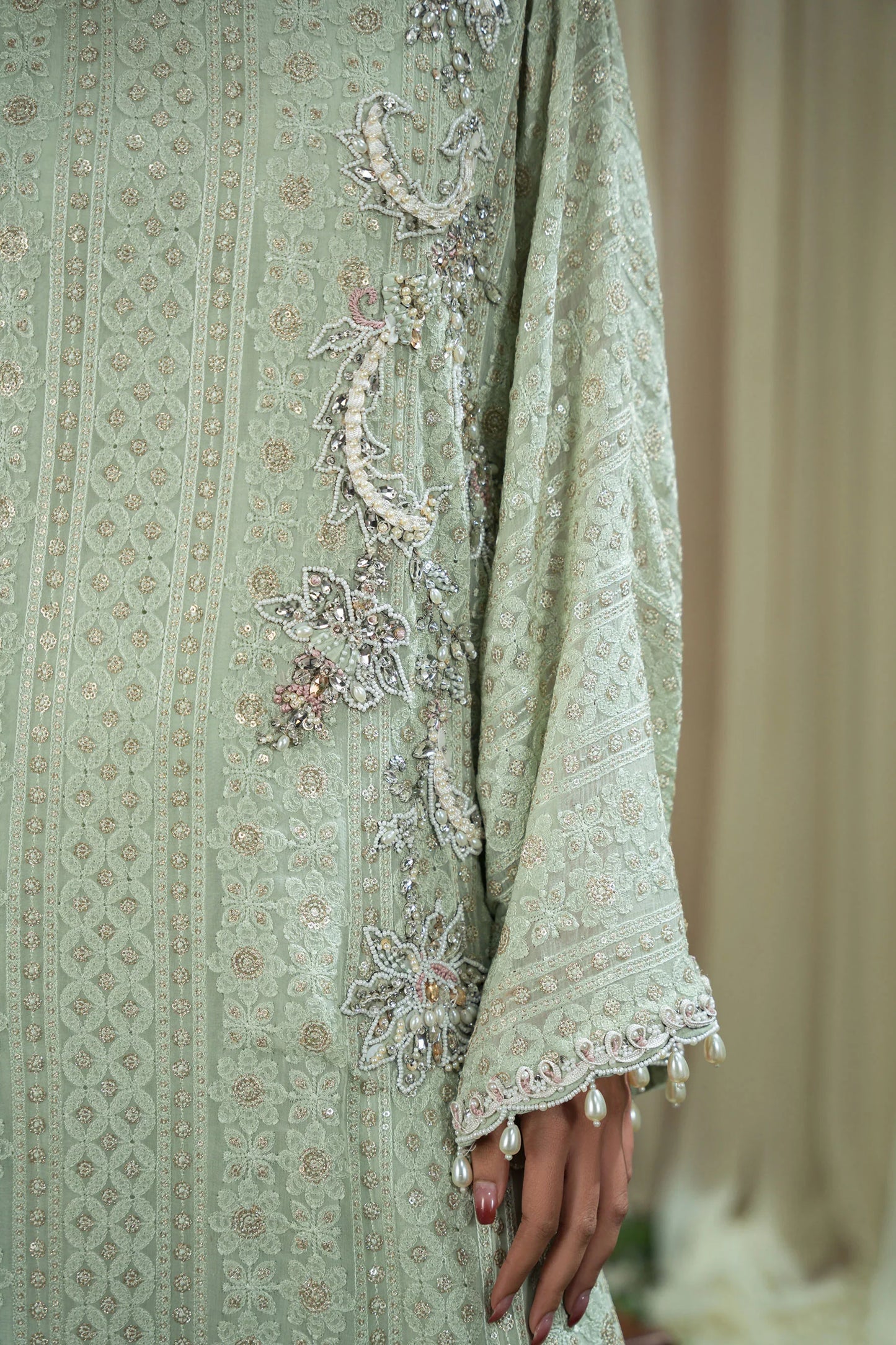 Sia'25 - Mint Chikankari Tassle Kaftan (D-08)