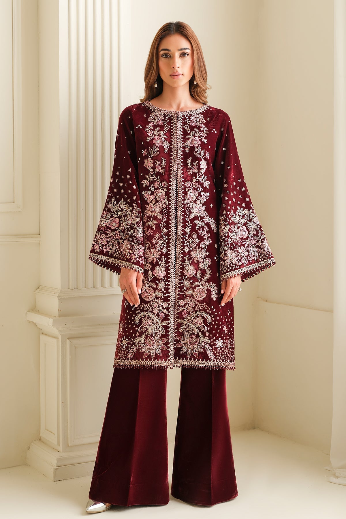 Unstitched '24 - Embroidered Velvet Uf-743