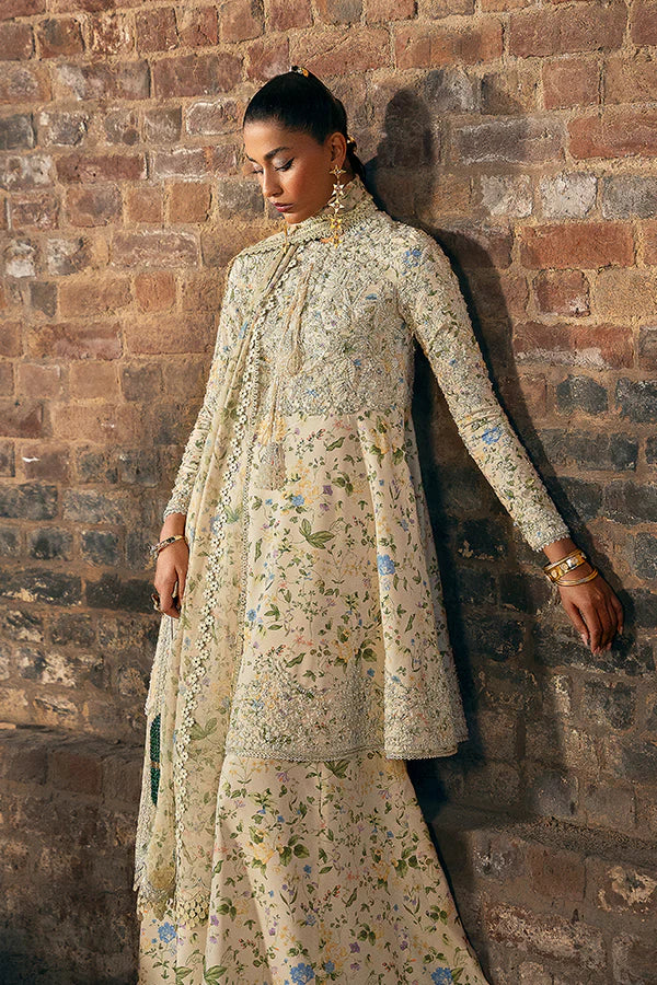 Silk Pret '25 - CARMILLA