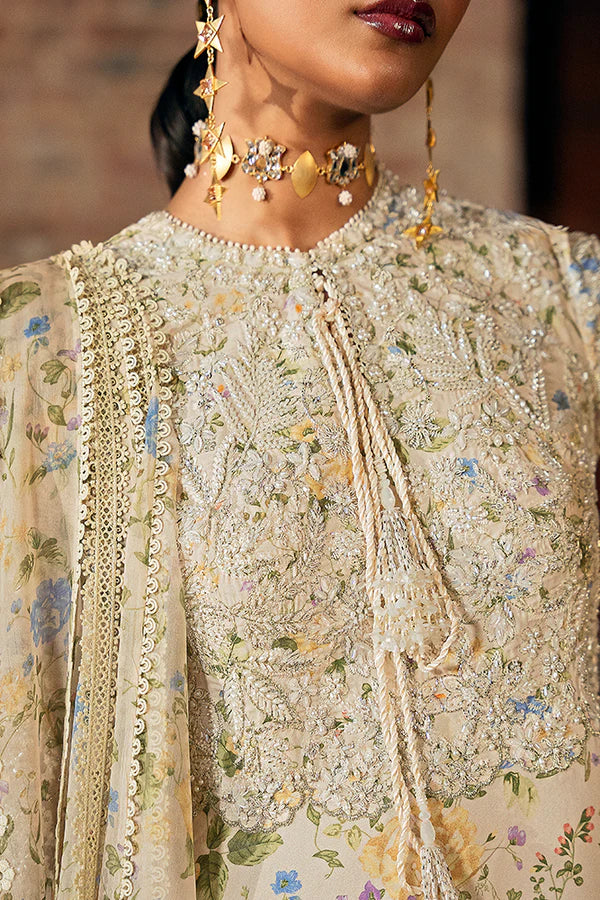 Silk Pret '25 - CARMILLA