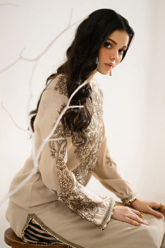 Boutique '25 - EMBROIDERED SUIT - E0781/104/226