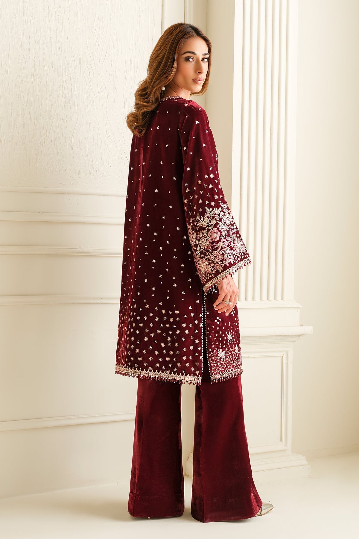 Unstitched '24 - Embroidered Velvet Uf-743